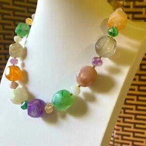 Vintage 1950s Lucite, Multicolor Sculpted-Facet, Chunky “Gemstone” Bead Necklace